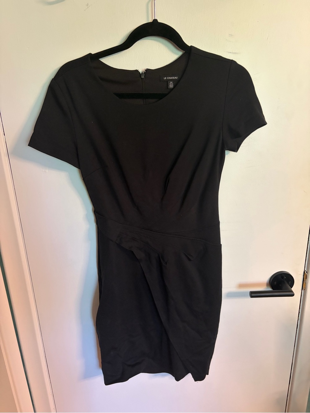 le chateau Black Short Sleeve Sheath Dress with Waist Seam